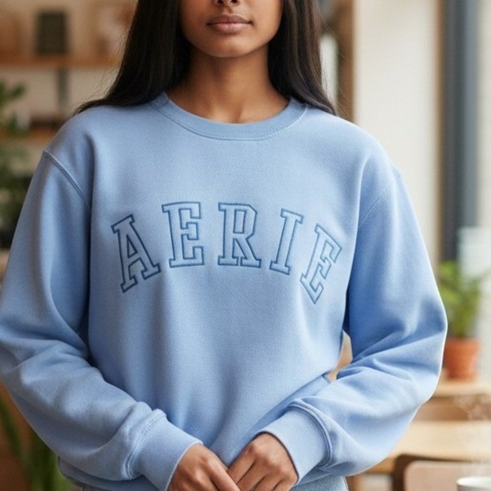 Aerie Womens Blue Embroidered Logo Crewneck Sweatshirt Oversized Fleece Medium - Picture 2 of 11
